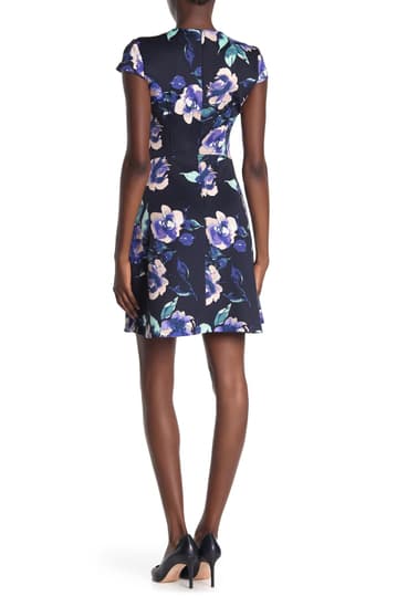 Fancy Vince Camuto Cap Sleeve Floral Scuba Fit and Flare Dress 10