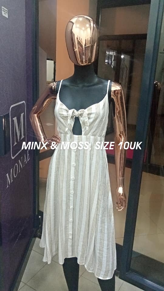 MINX & MOSS DRESS